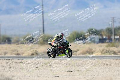 media/Dec-07-2025-CVMA (Sun) [[3e7d2de5dc]]/Race 10-Formula 40 Open/